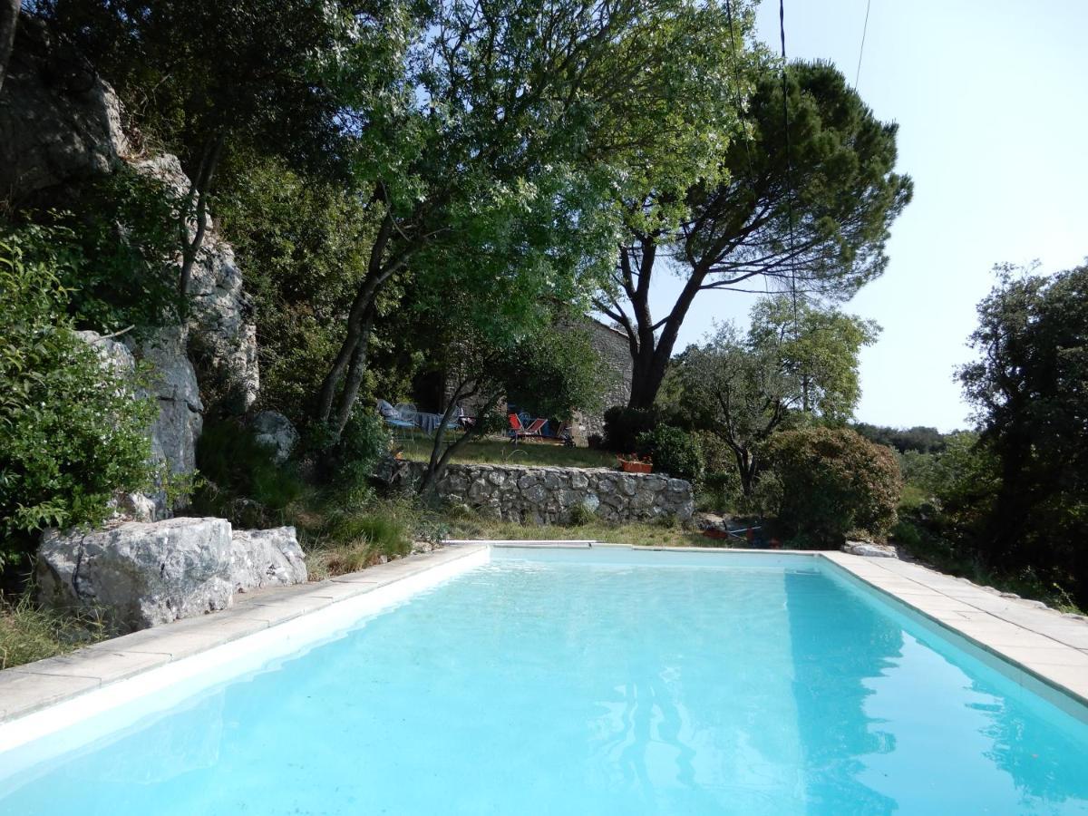 הוילה Lussan  Mas En Pierres Seches Avec Piscine מראה חיצוני תמונה