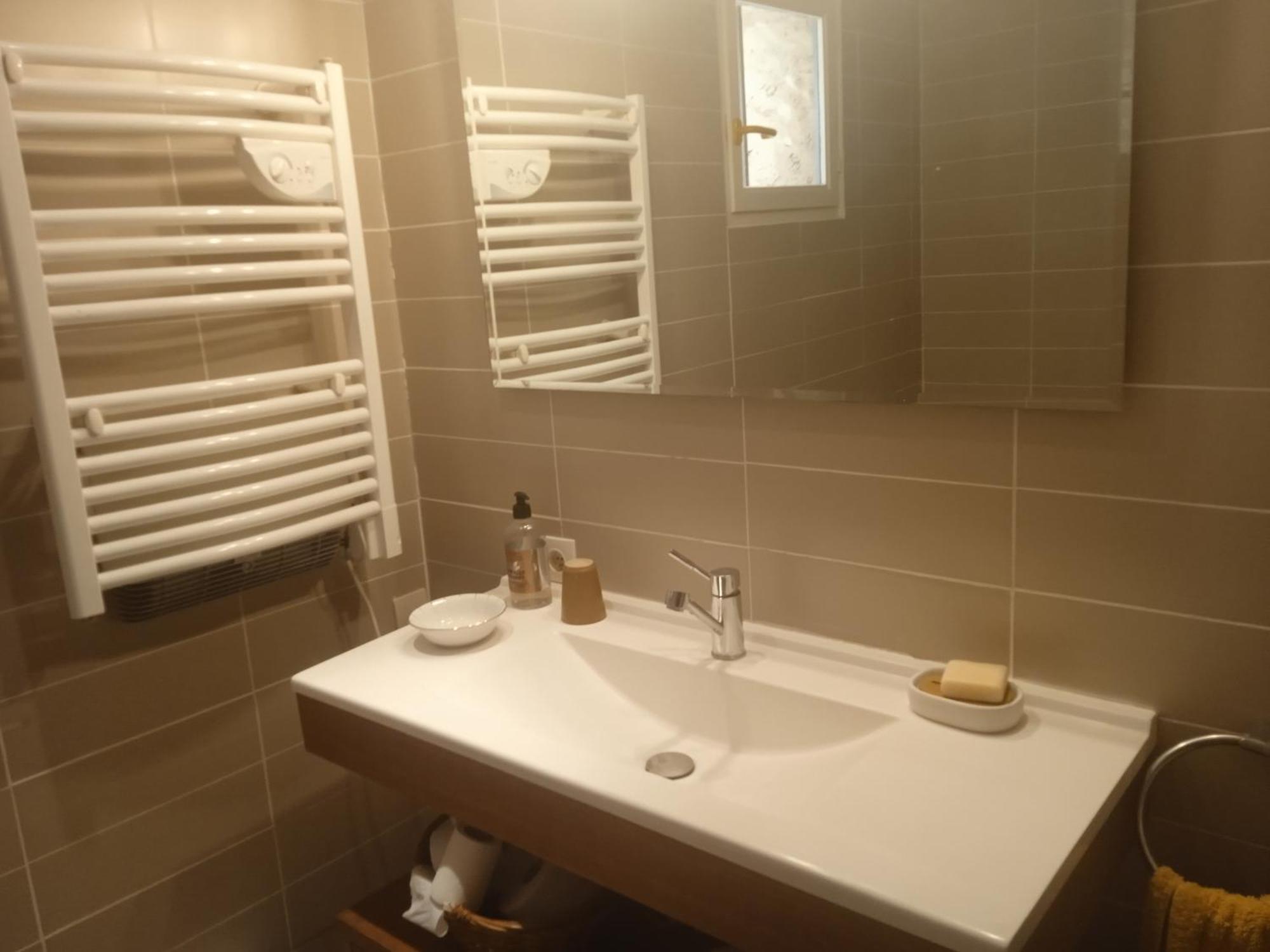 הוילה Lussan  Mas En Pierres Seches Avec Piscine מראה חיצוני תמונה